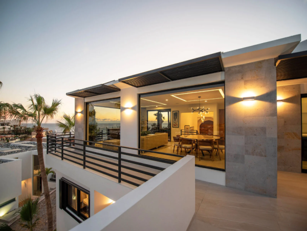 Luxurious 6-Bedroom Villa in Pedregal, Cabo San Lucas